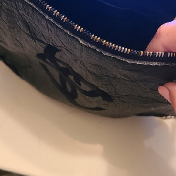 VEGAN PIÑATEX sustainable designer shoulder bag BLACK LUCIELA TASCHEN Prague - Picture 10 of 16